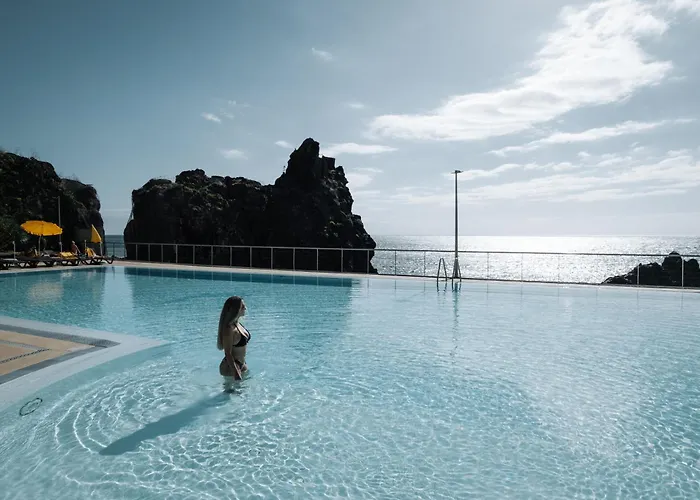 Orca - Adults Only 4*