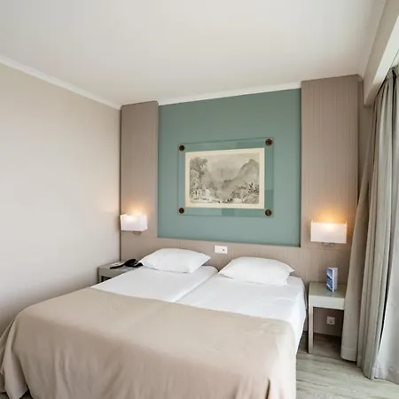 Orca 4* Funchal (Madeira)