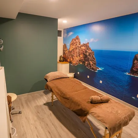 Orca - Adults Only 4* Funchal (Madeira)