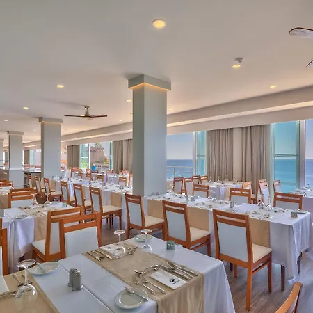 Orca - Adults Only 4*