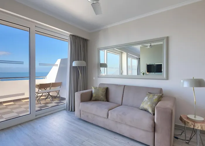 Hotell Orca - Adults Only