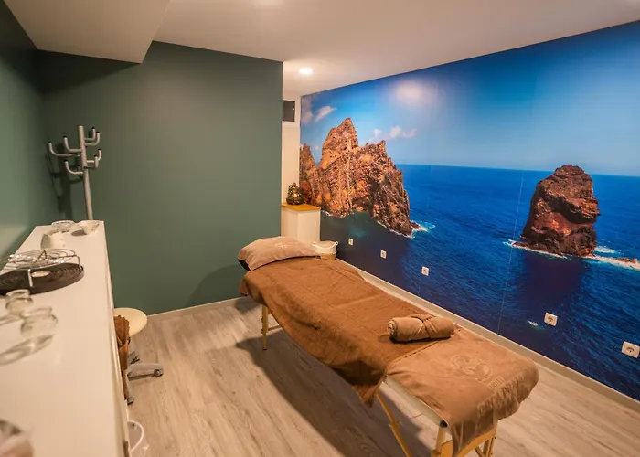 Orca - Adults Only 4* Funchal (Madeira)