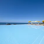 מלון Orca - Adults Only 4*